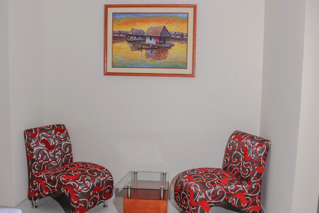 Bora Hotel Икитос Стая снимка