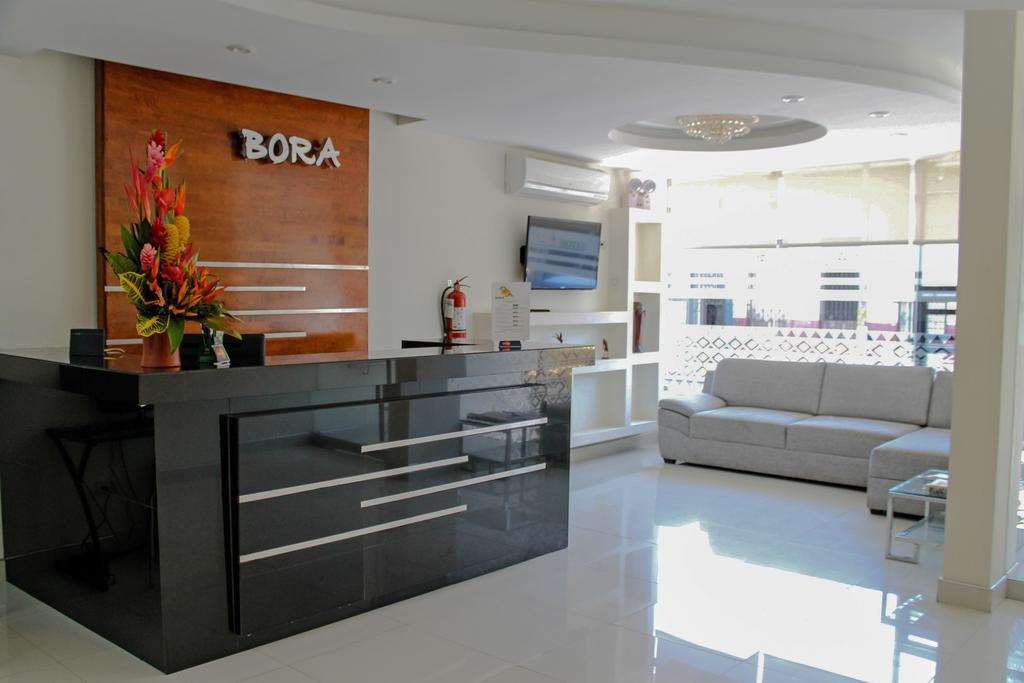 Bora Hotel Икитос Екстериор снимка