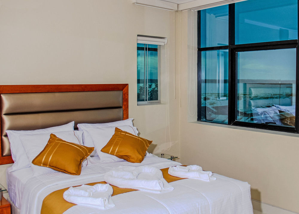 Bora Hotel Икитос Екстериор снимка